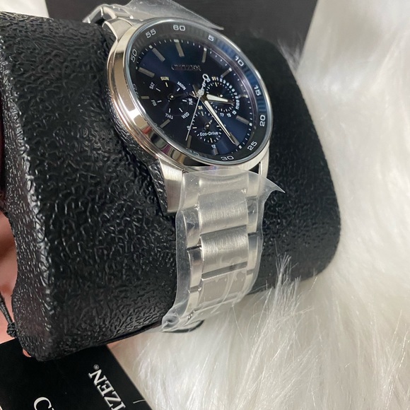 🎉HP x2 🎉 Men’s Citizen Eco-Drive Dress Watch - Picture 8 of 9